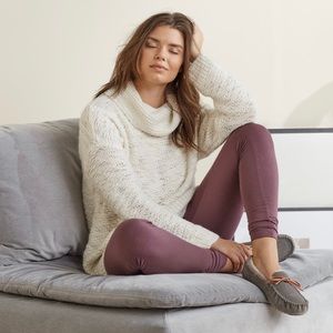 Upwest Cozy Turtleneck Sweater - xs